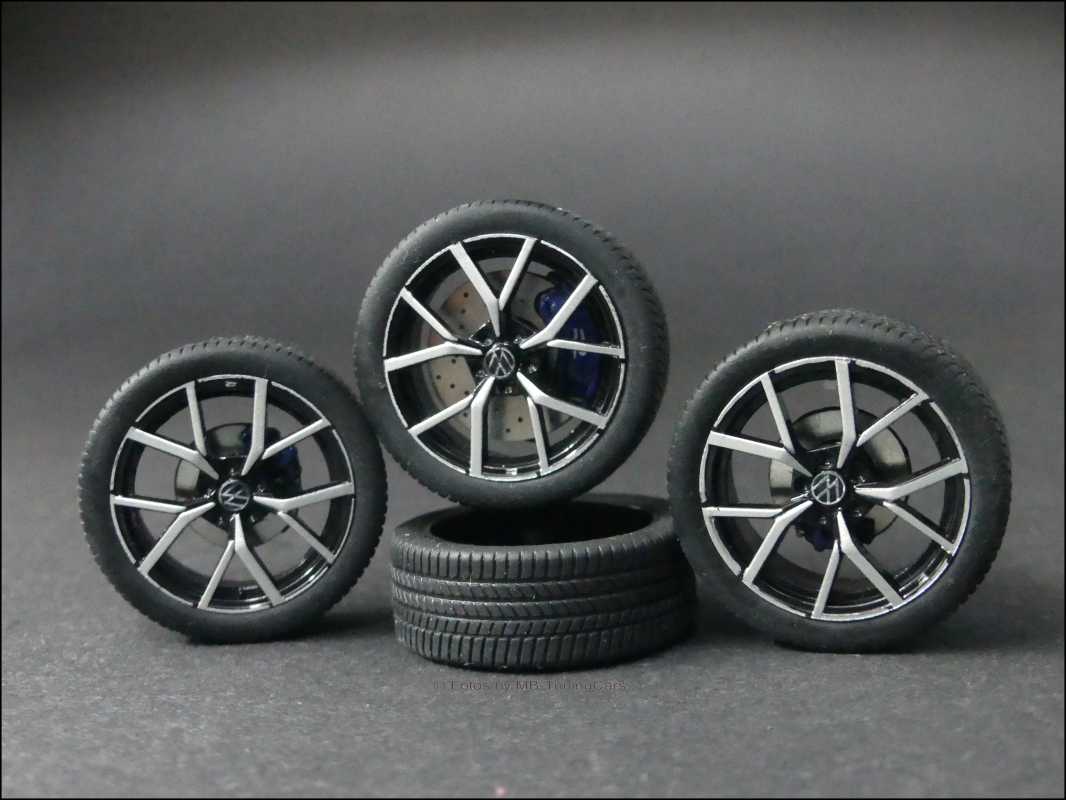 1:18 VW Golf 8 MK8 R-Line Felgensatz